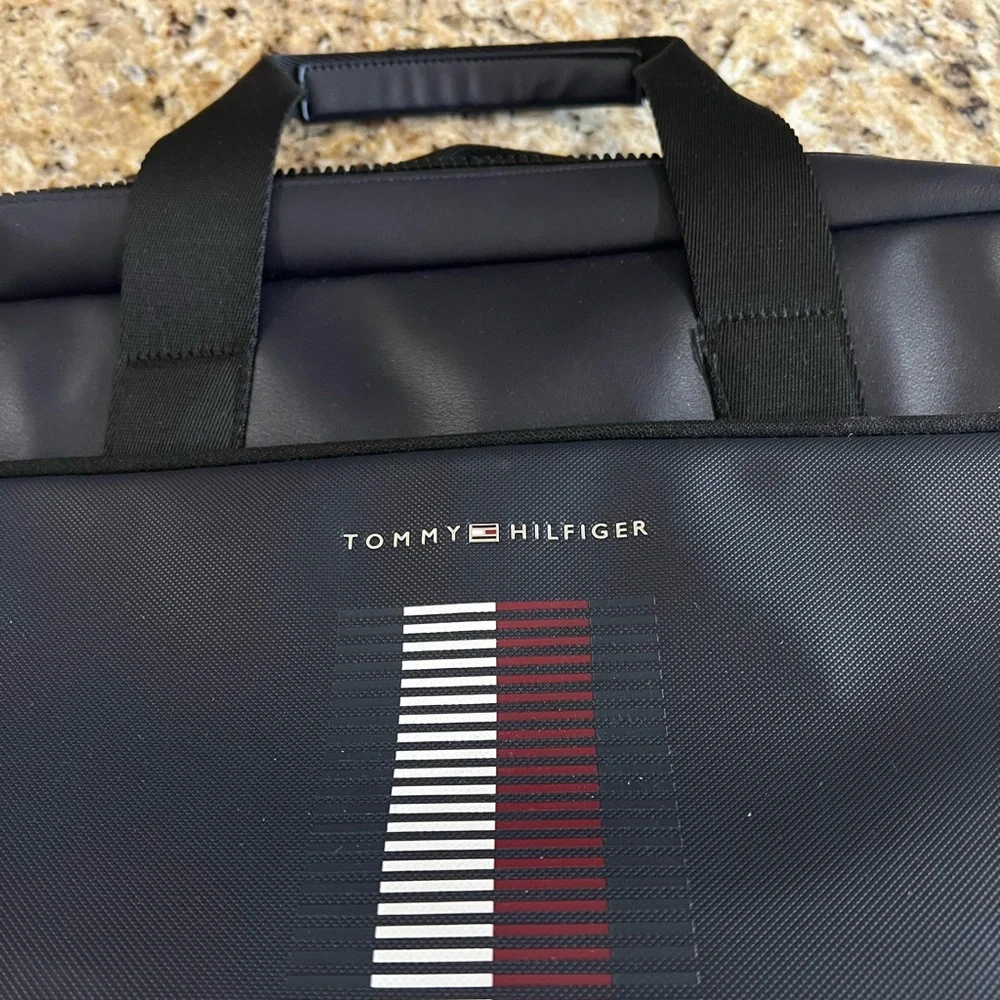 New - Tommy Hilfiger Men's Logo Computer Bag in Space Blue